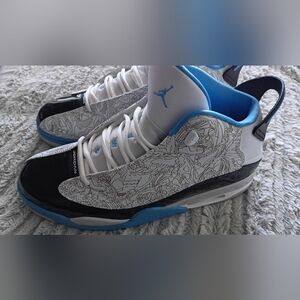 Air Jordan NIKE... NEW